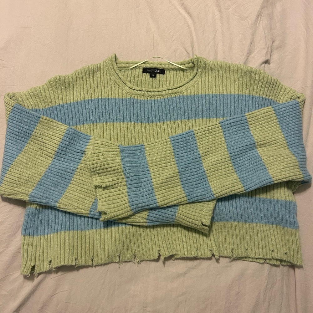 Cropped sweater